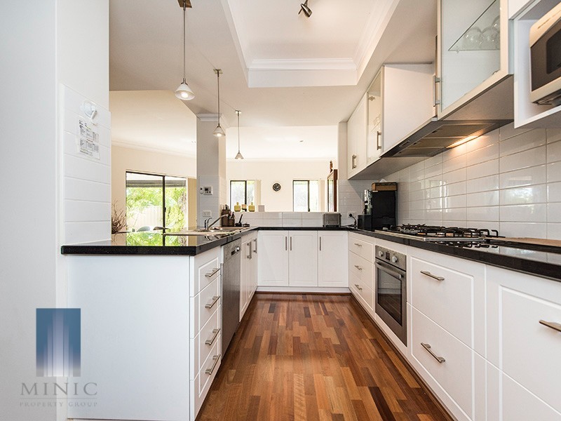 171B Riseley Street, Booragoon WA 6154