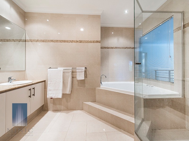 171B Riseley Street, Booragoon WA 6154