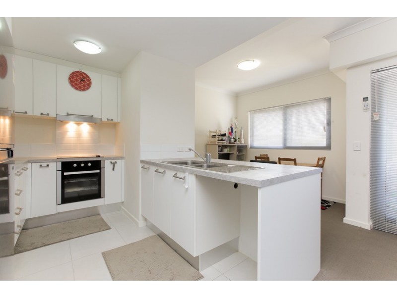 127/7 Streatham Street, Beckenham WA 6107