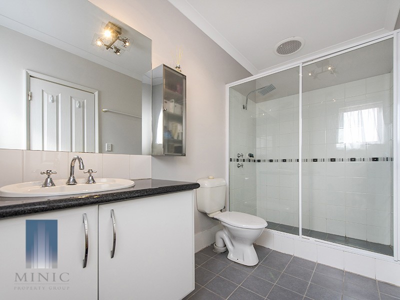 14/8 Toledo Close, Cannington WA 6107