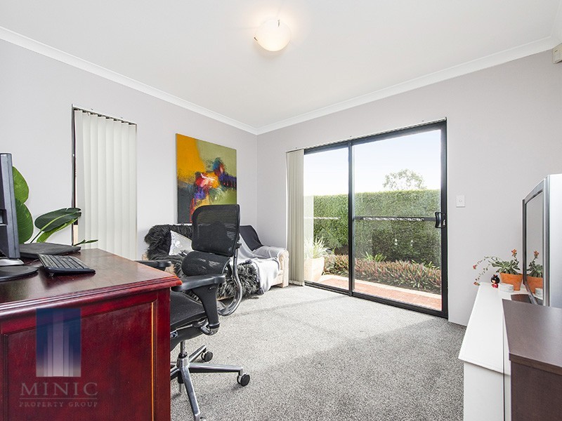 14/8 Toledo Close, Cannington WA 6107
