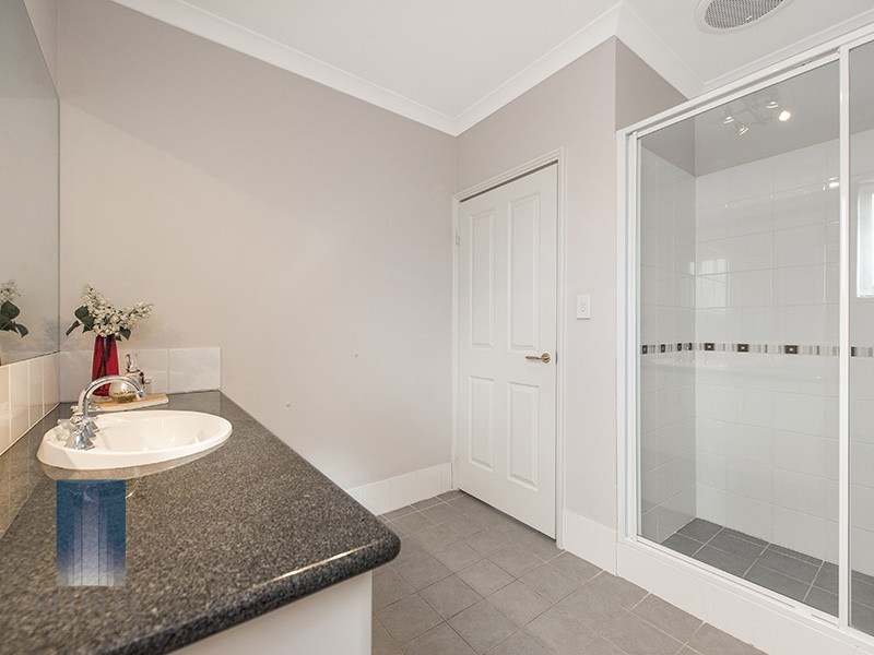 14/8 Toledo Close, Cannington WA 6107