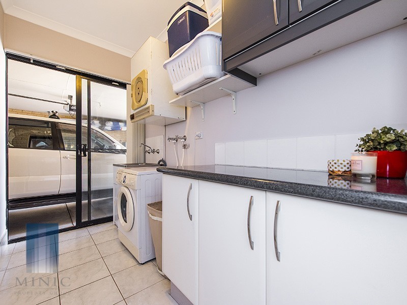 14/8 Toledo Close, Cannington WA 6107