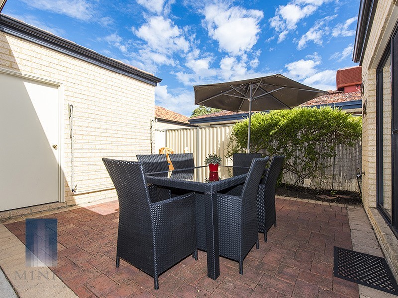 14/8 Toledo Close, Cannington WA 6107