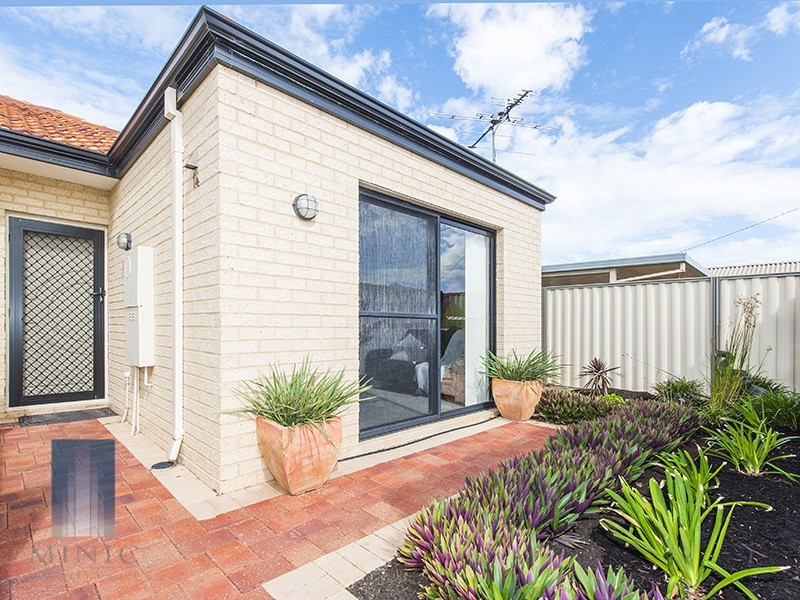 14/8 Toledo Close, Cannington WA 6107