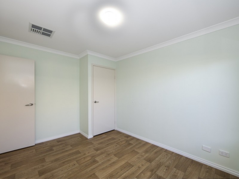 25 Calvert Loop, Hilbert WA 6112