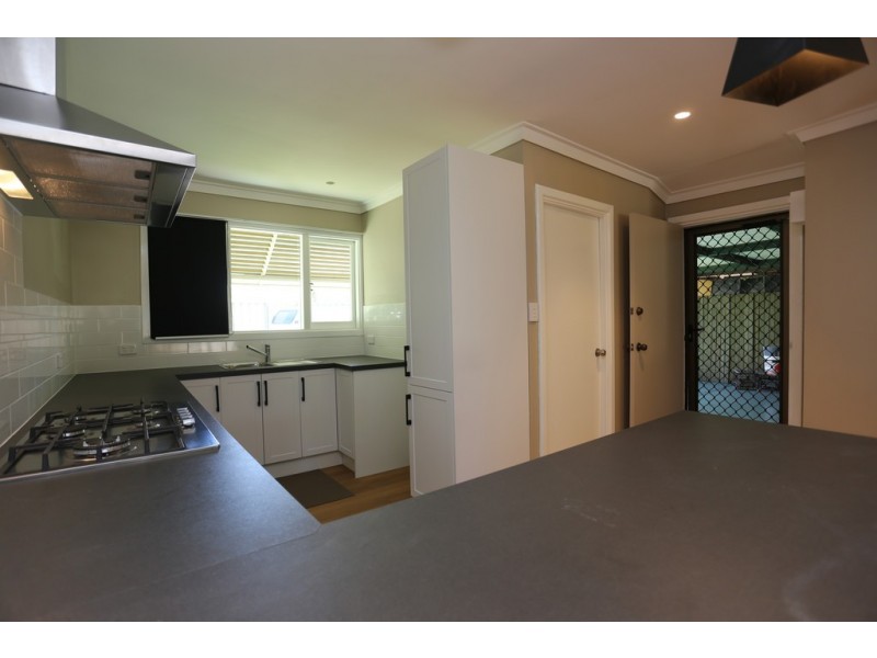 14 Boona Court, Karawara WA 6152