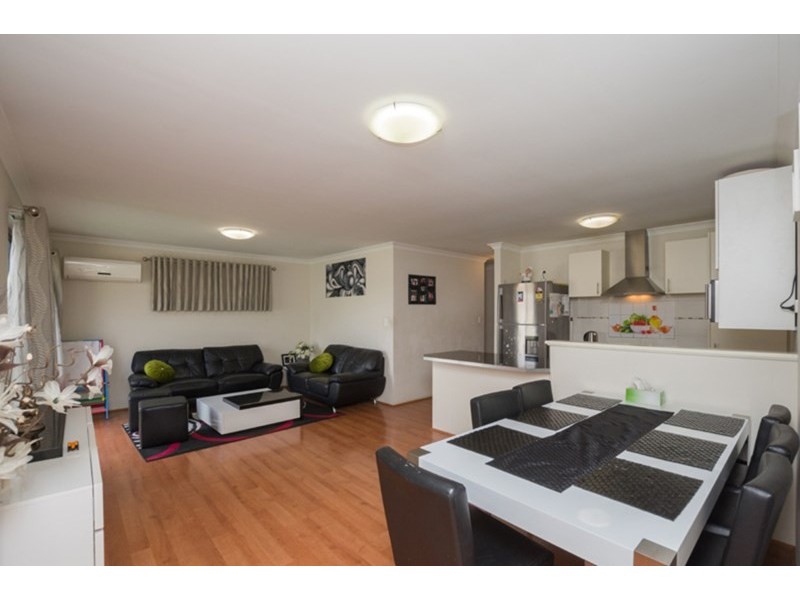 3 26 Prince Street, Queens Park WA 6107
