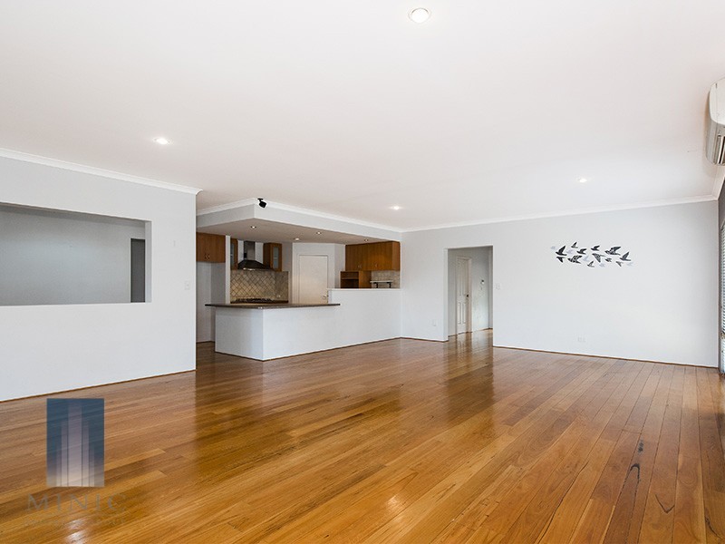 58 Hawkevale Road, High Wycombe WA 6057