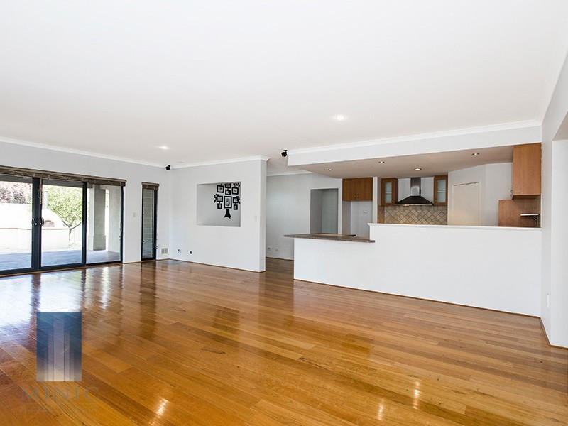 58 Hawkevale Road, High Wycombe WA 6057