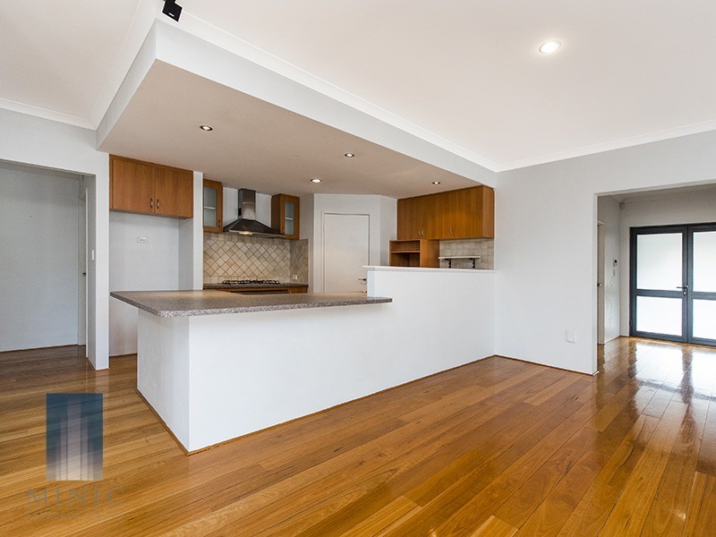 58 Hawkevale Road, High Wycombe WA 6057