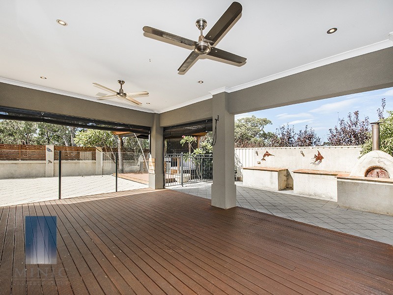 58 Hawkevale Road, High Wycombe WA 6057