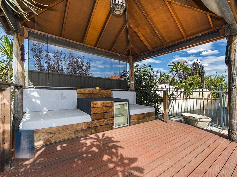 58 Hawkevale Road, High Wycombe WA 6057