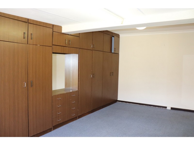 204 Epsom Ave, Belmont WA 6104