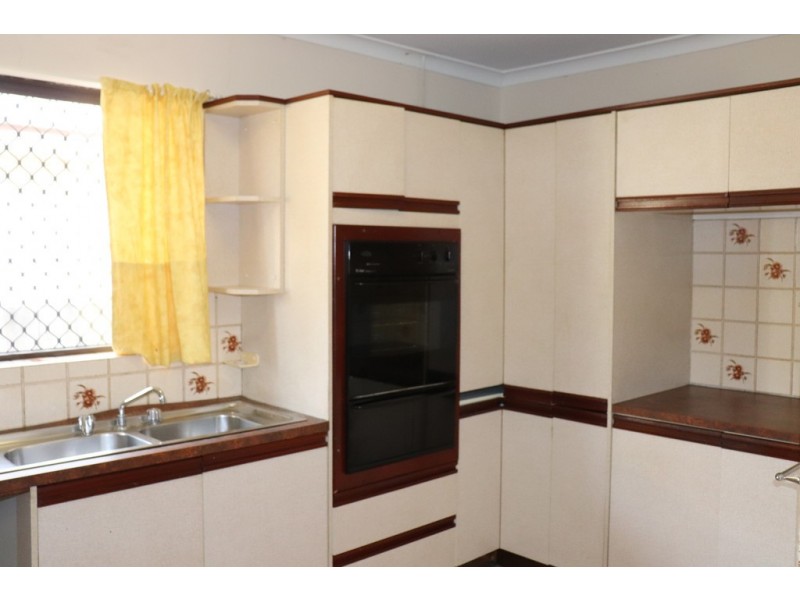 204 Epsom Ave, Belmont WA 6104