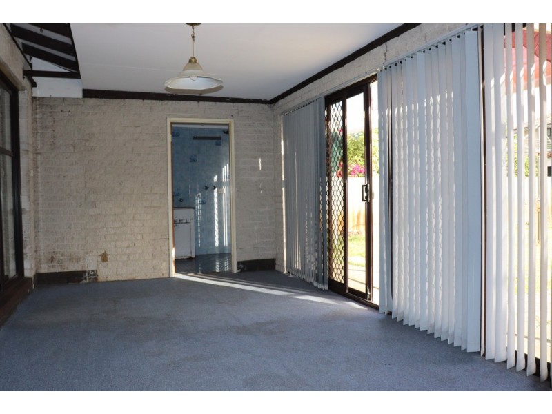 204 Epsom Ave, Belmont WA 6104