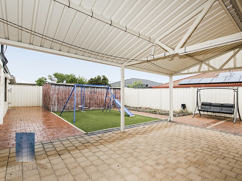 3 Hoop Place, Canning Vale WA 6155