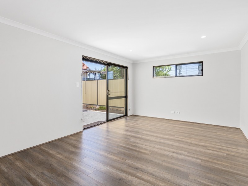 45C Cross Street, Queens Park WA 6107