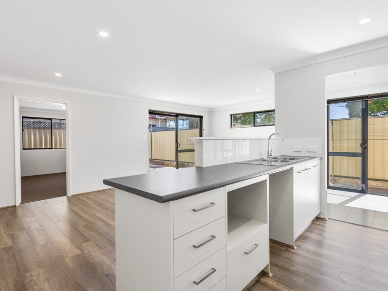 45C Cross Street, Queens Park WA 6107