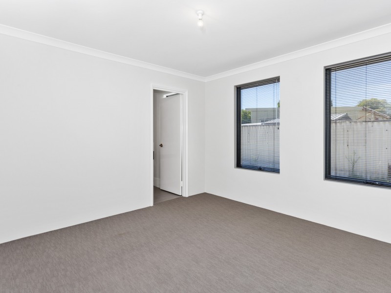 45C Cross Street, Queens Park WA 6107