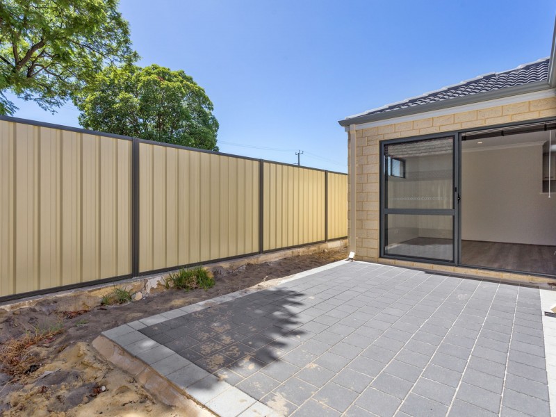 45C Cross Street, Queens Park WA 6107
