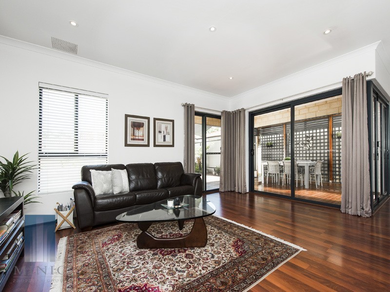 15A Surrey Road, Wilson WA 6107