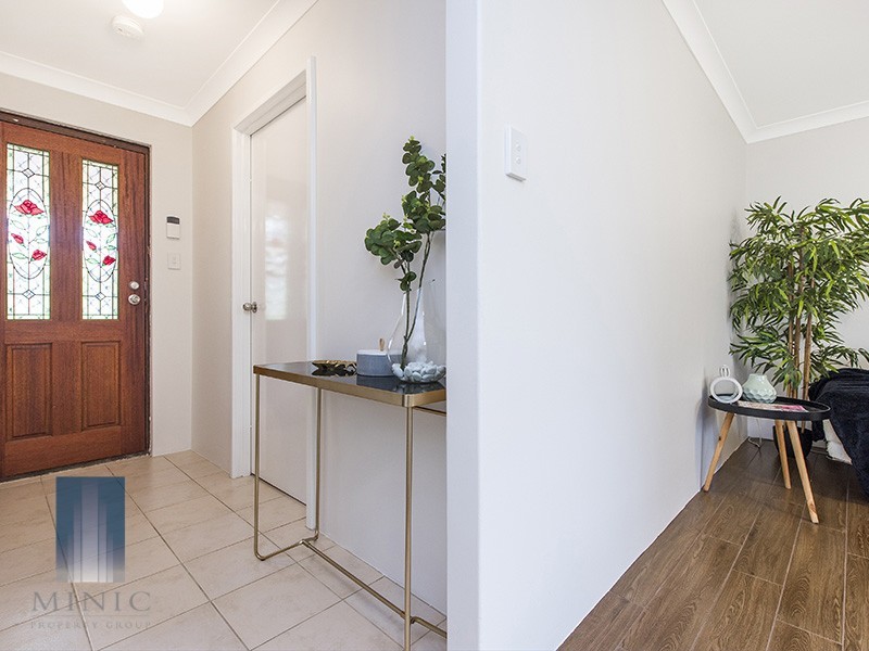 1/6 Surrey Road, Wilson WA 6107