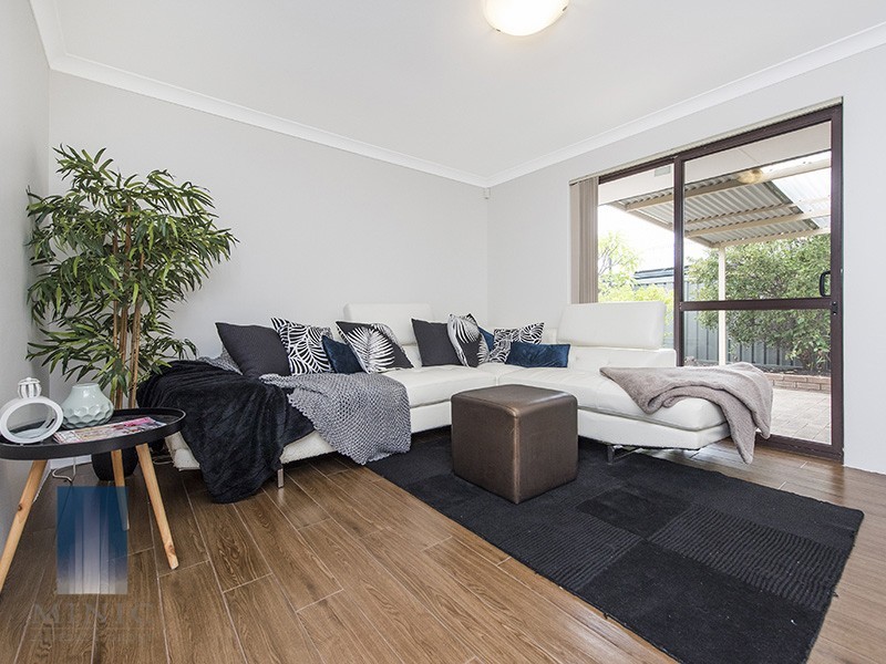 1/6 Surrey Road, Wilson WA 6107