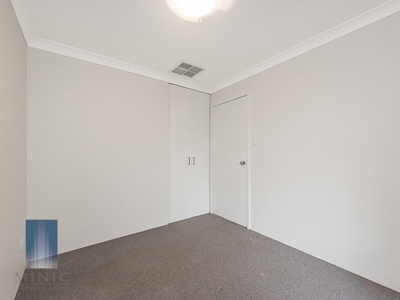 1/6 Surrey Road, Wilson WA 6107