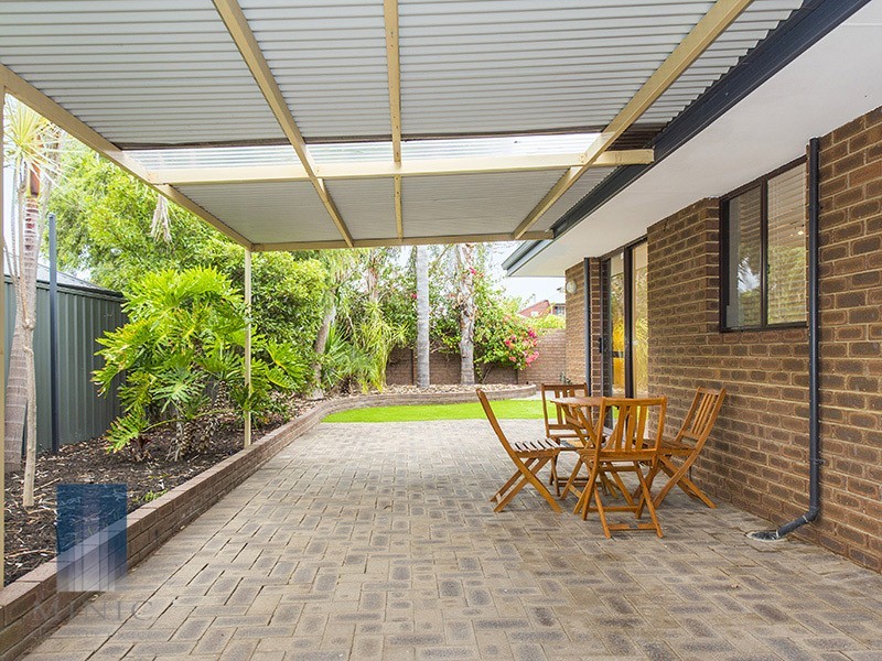 1/6 Surrey Road, Wilson WA 6107