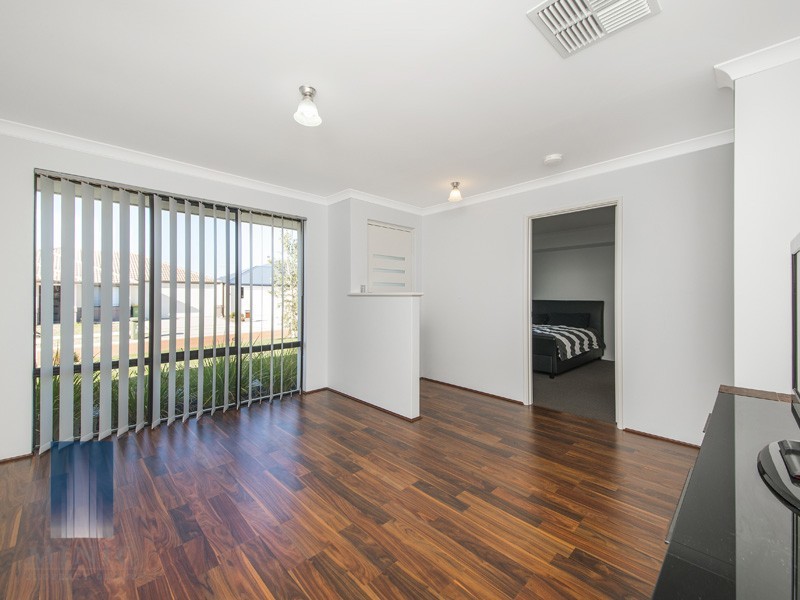 16 Nikon Road, Harrisdale WA 6112