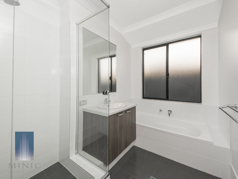 16 Nikon Road, Harrisdale WA 6112