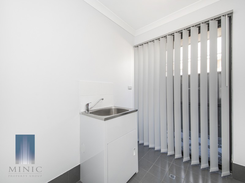 16 Nikon Road, Harrisdale WA 6112