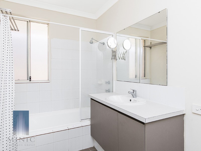 8/26 Morgan Street, Cannington WA 6107