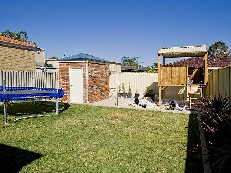 28A Margaret Street, Wilson WA 6107