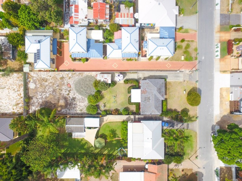 23 Pearl Road, Cloverdale WA 6105