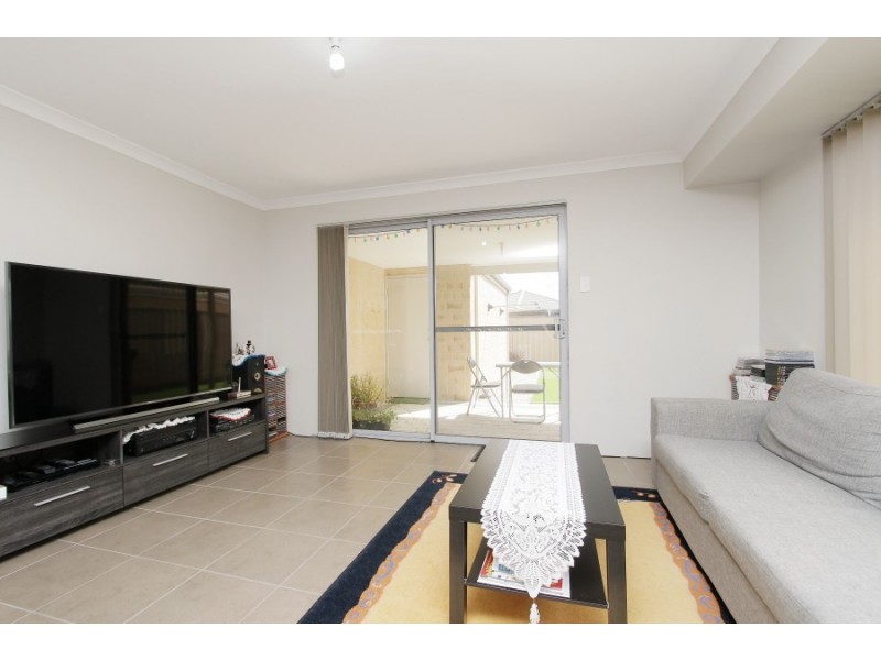 117 Monticello Parkway, Piara Waters WA 6112