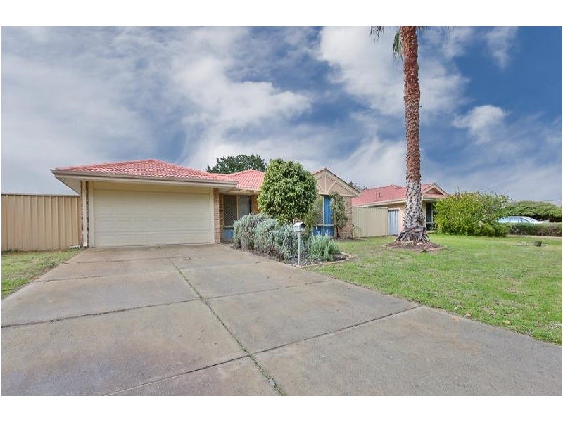55 Inverness Drive, Meadow Springs WA 6210