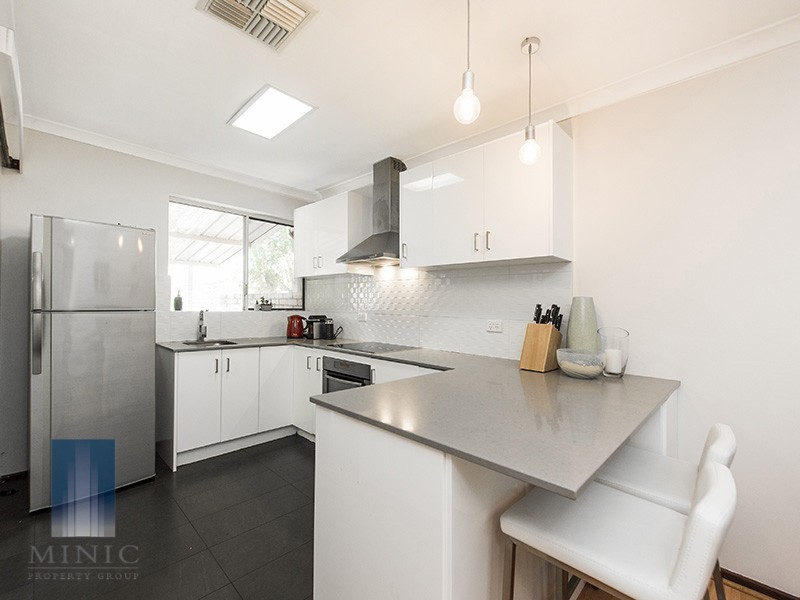 12/3 Acacia Place, Lynwood WA 6147