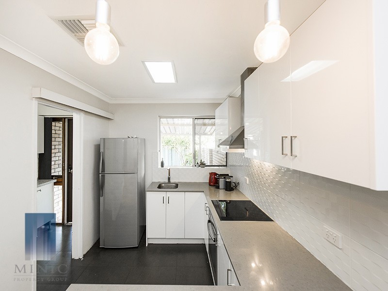 12/3 Acacia Place, Lynwood WA 6147