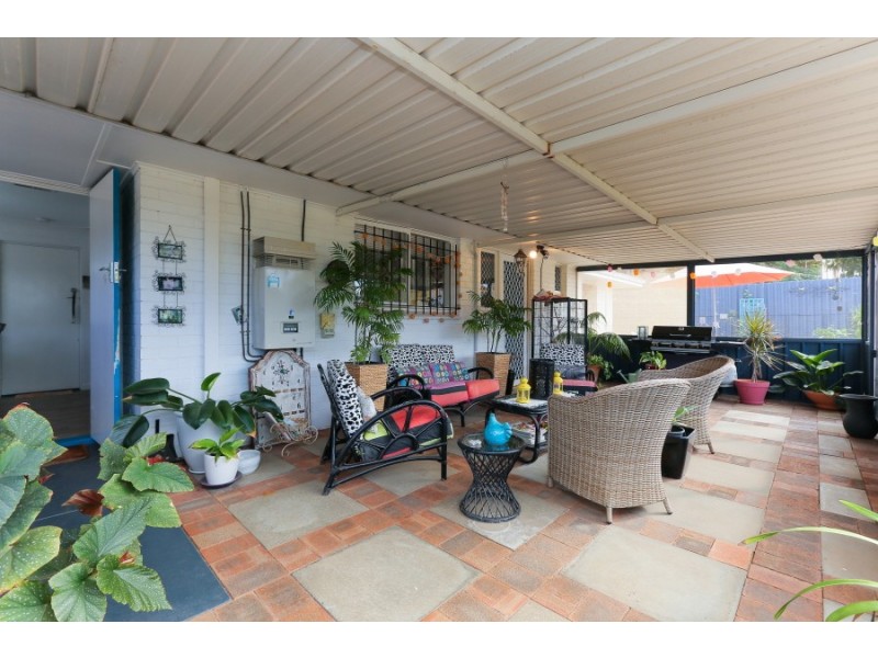 12 Pudney Place, Orelia WA 6167