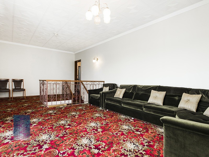 6 Barmond Road, Cannington WA 6107