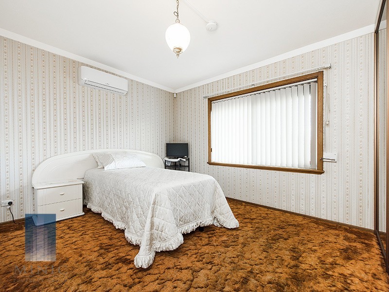 6 Barmond Road, Cannington WA 6107