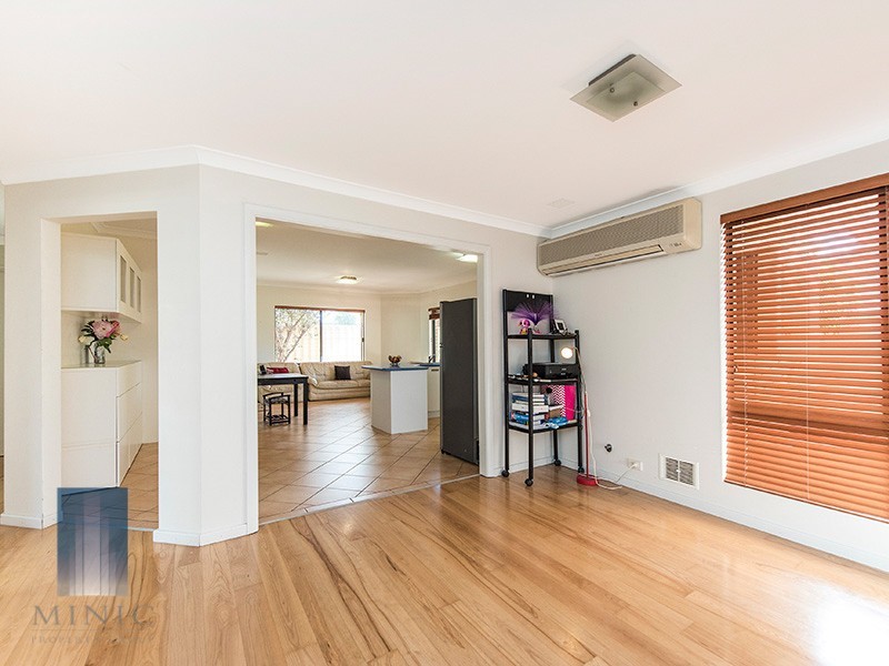 1B Hopkinson Way, Wilson WA 6107
