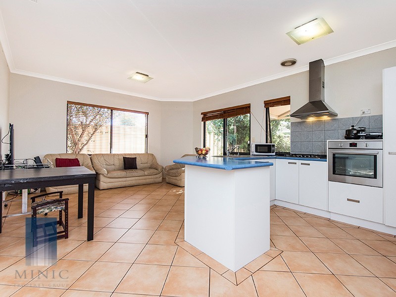 1B Hopkinson Way, Wilson WA 6107