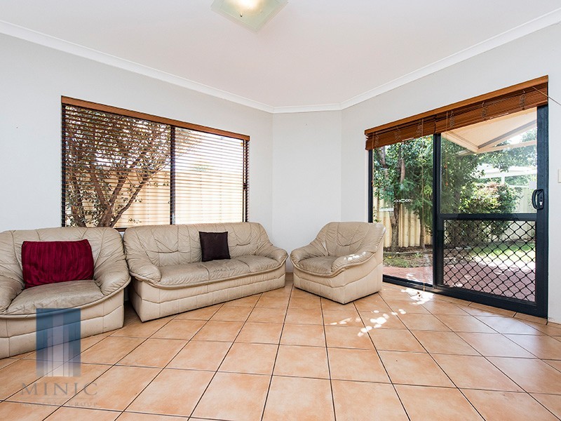 1B Hopkinson Way, Wilson WA 6107