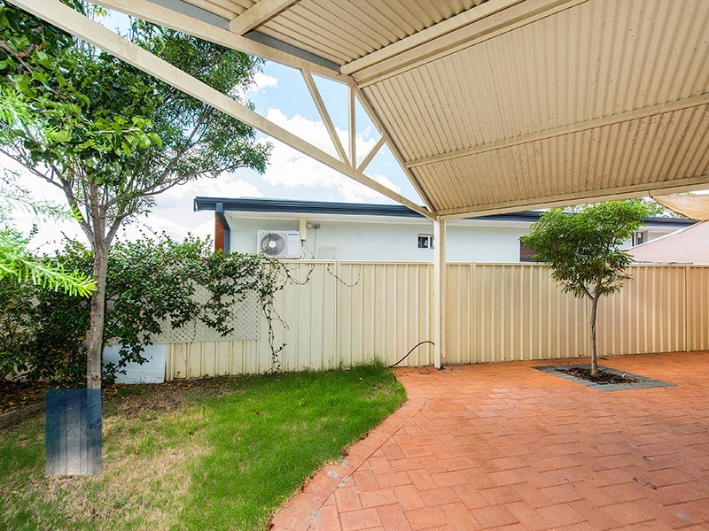 1B Hopkinson Way, Wilson WA 6107