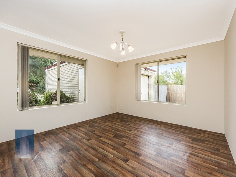 37 Aylesbury Close, Jandakot WA 6164