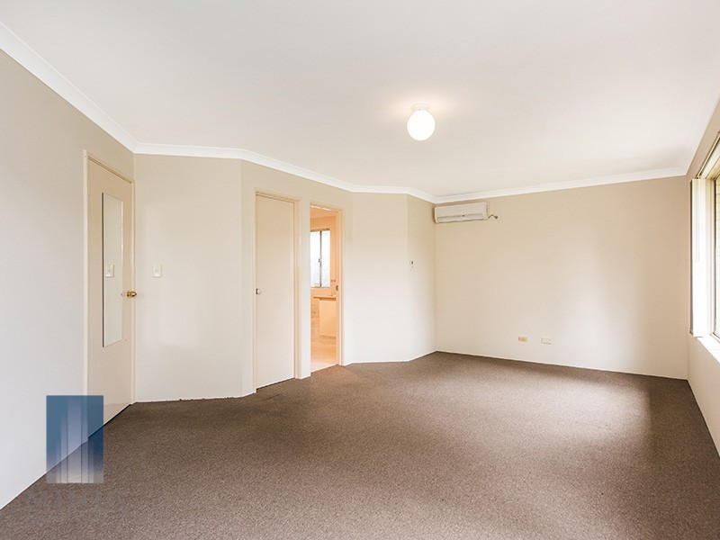 37 Aylesbury Close, Jandakot WA 6164