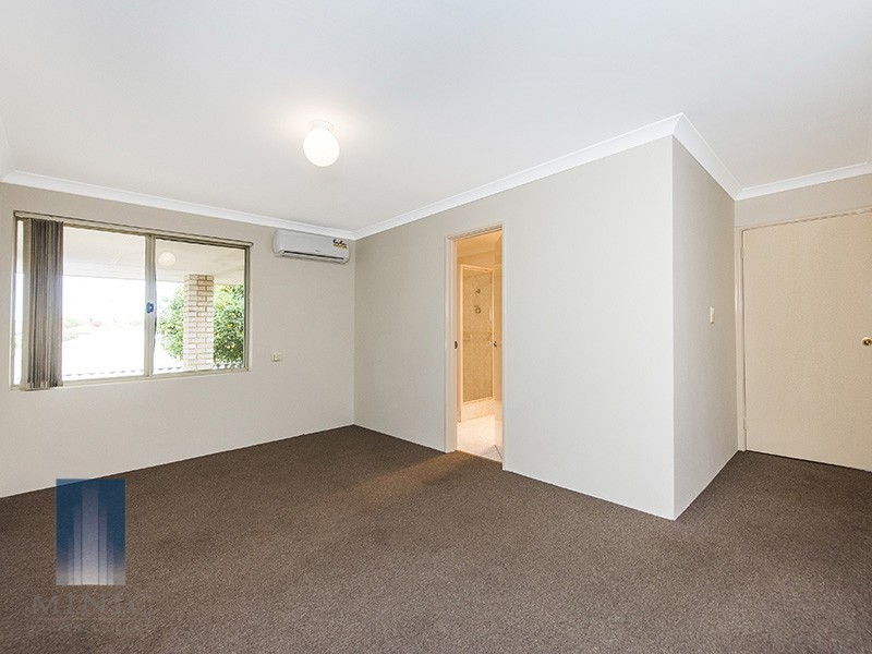 37 Aylesbury Close, Jandakot WA 6164